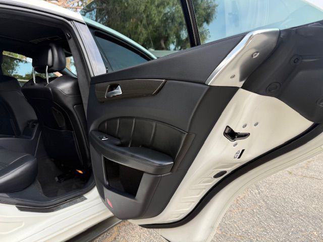 2012 Mercedes-Benz CLS-Class Image 37