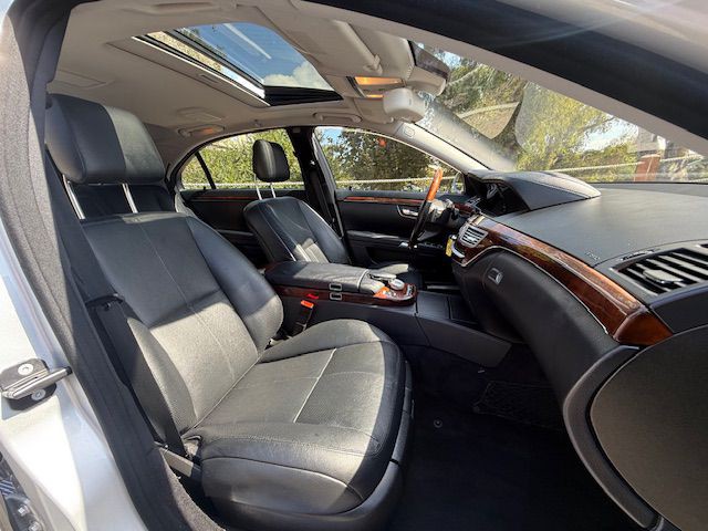 2009 Mercedes-Benz S-Class Image 6
