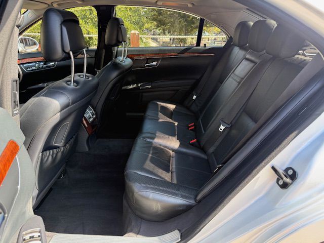 2009 Mercedes-Benz S-Class Image 7