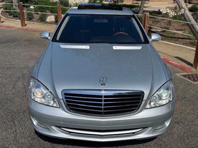 2009 Mercedes-Benz S-Class Image 18
