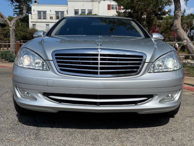 2009 Mercedes-Benz S-Class Image 19