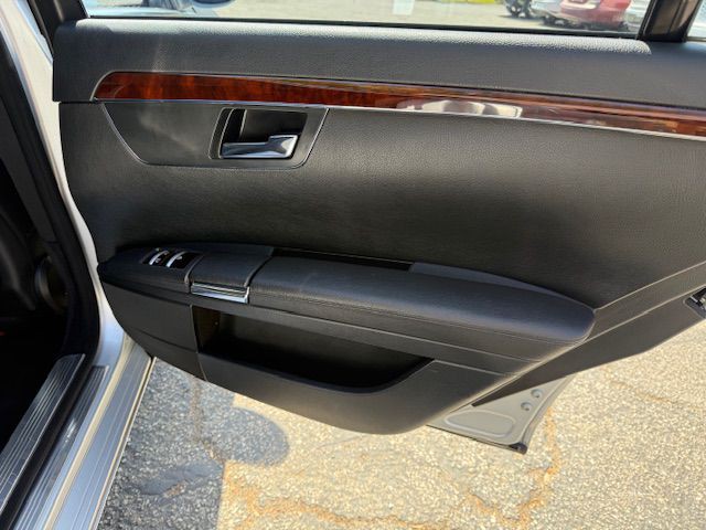 2009 Mercedes-Benz S-Class Image 30