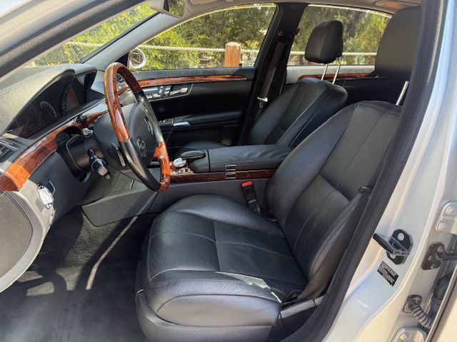 2009 Mercedes-Benz S-Class Image 33