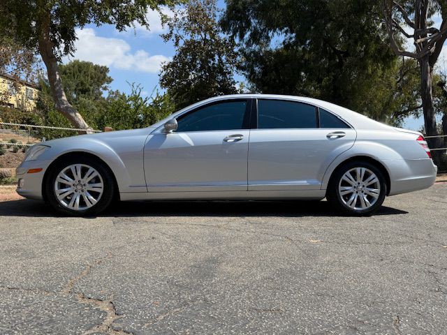 2009 Mercedes-Benz S-Class Image 39