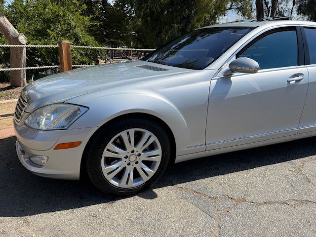 2009 Mercedes-Benz S-Class Image 40