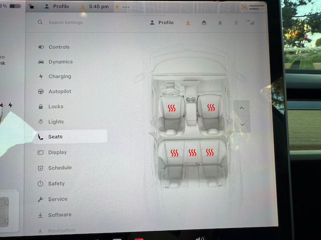 2018 Tesla Model 3 Image 25