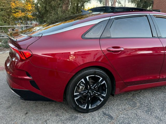 2021 Kia K5 Image 16