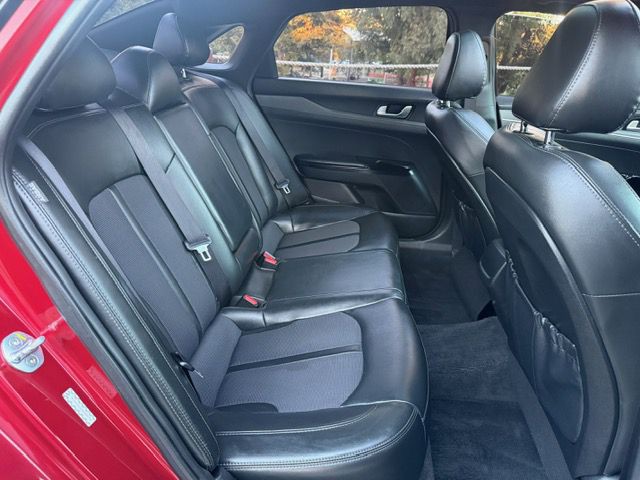 2021 Kia K5 Image 19