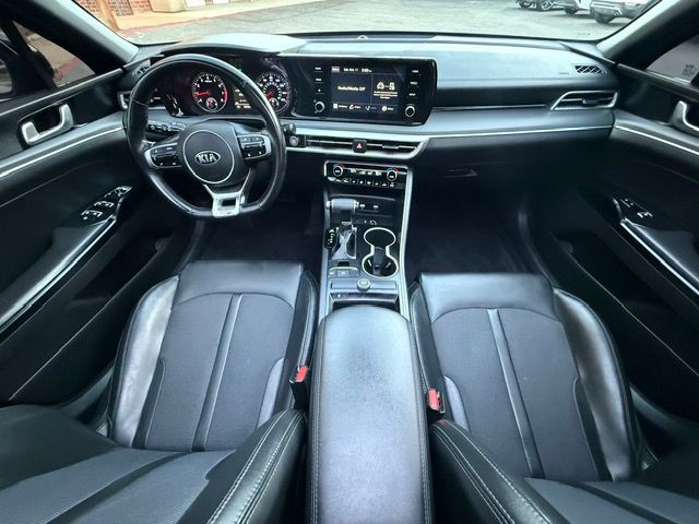 2021 Kia K5 Image 24