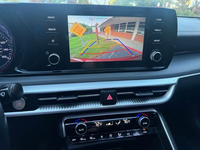 2021 Kia K5 Image 27