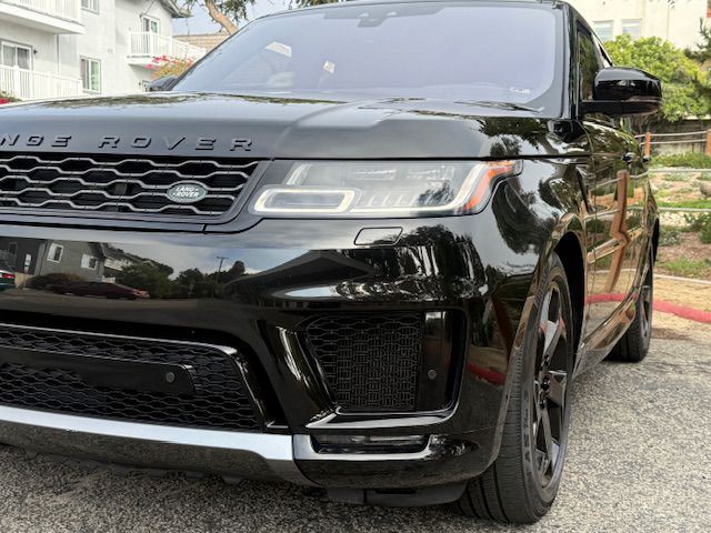 2018 Land Rover Range Rover Sport Image 11