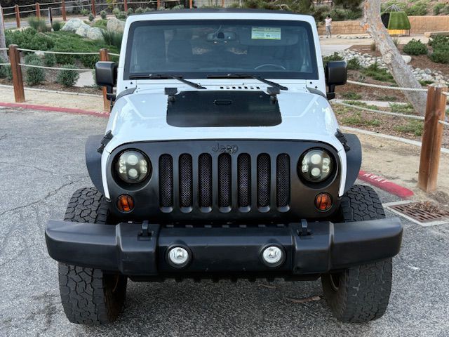 2013 Jeep Wrangler Image 10