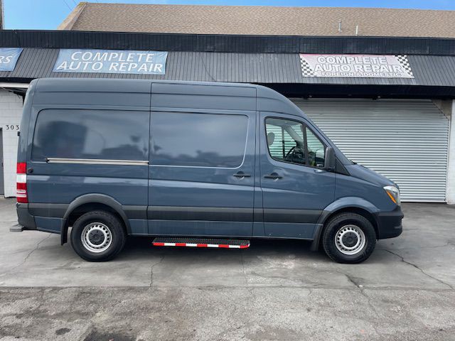 2018 Mercedes-Benz Sprinter Image 3