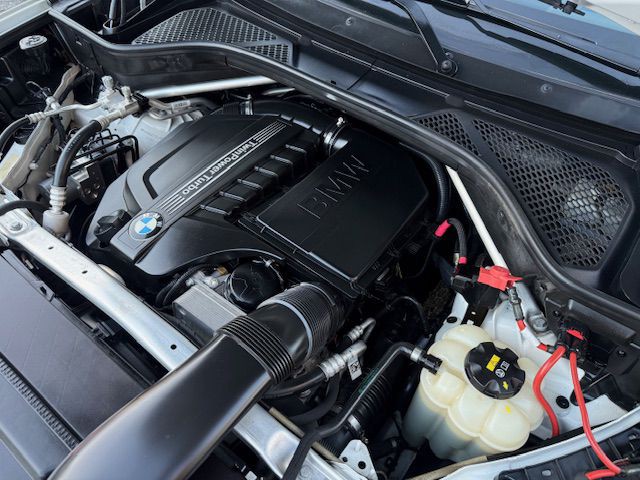 2017 BMW X5 Image 13