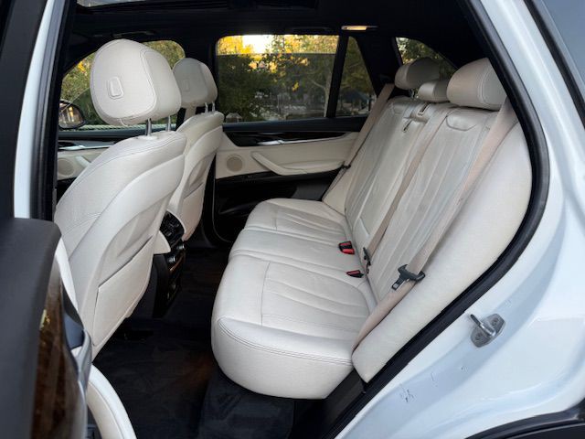2017 BMW X5 Image 23