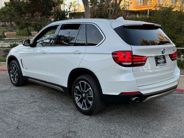 2017 BMW X5 Image 25