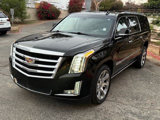 2016 Cadillac Escalade Image 20