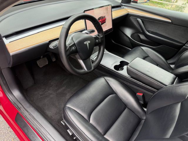 2022 Tesla Model 3 Image 6