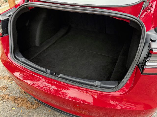 2022 Tesla Model 3 Image 13