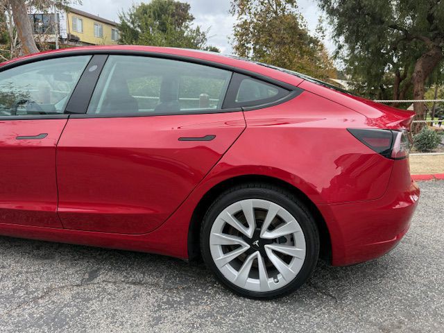 2022 Tesla Model 3 Image 28