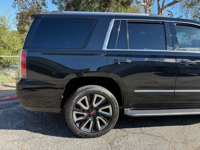 2016 GMC Yukon Image 18