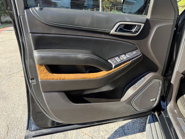 2016 GMC Yukon Image 33