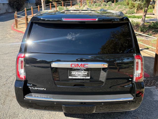 2016 GMC Yukon Image 37