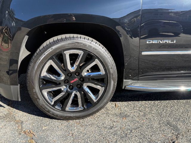 2016 GMC Yukon Image 45