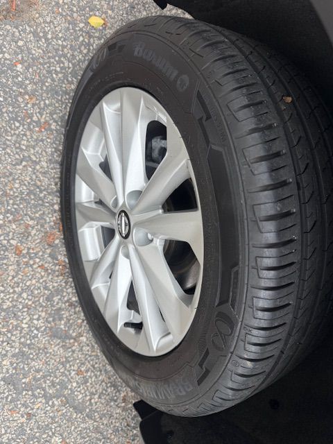 2019 Nissan Rogue Image 8