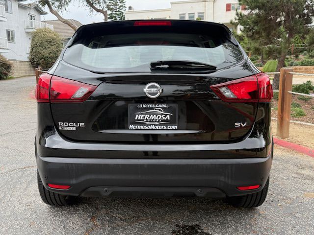 2019 Nissan Rogue Image 10
