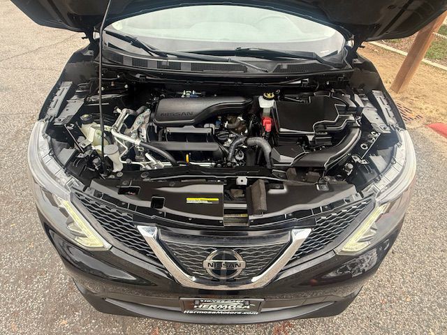 2019 Nissan Rogue Image 11