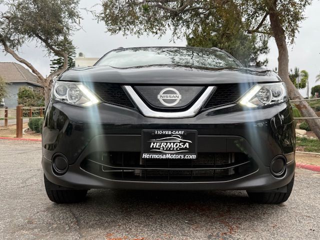 2019 Nissan Rogue Image 14