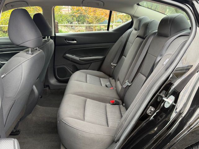 2022 Nissan Altima Image 27