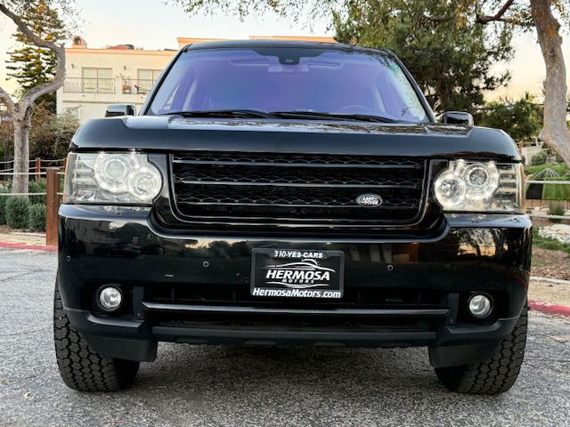 2010 Land Rover Range Rover Image 9