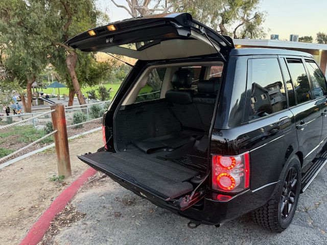 2010 Land Rover Range Rover Image 20