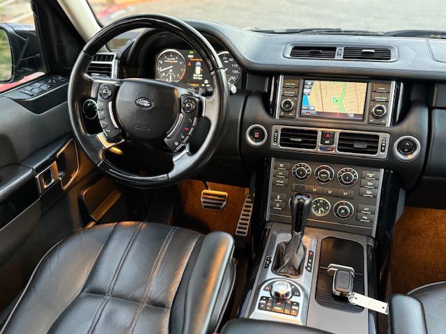 2010 Land Rover Range Rover Image 29