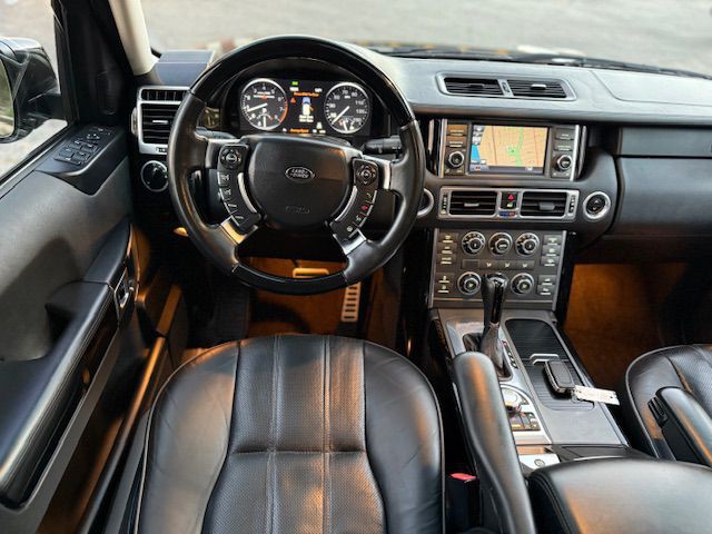 2010 Land Rover Range Rover Image 30