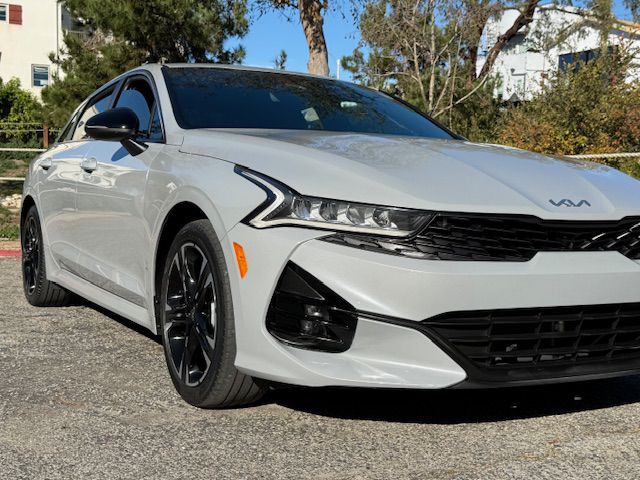 2022 Kia K5 Image 8