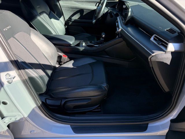 2022 Kia K5 Image 14