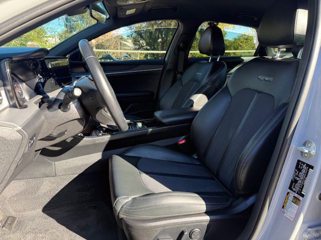 2022 Kia K5 Image 23