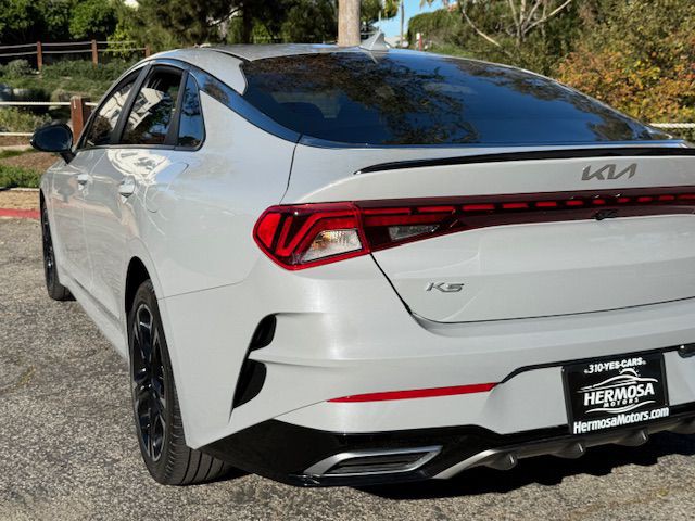 2022 Kia K5 Image 28