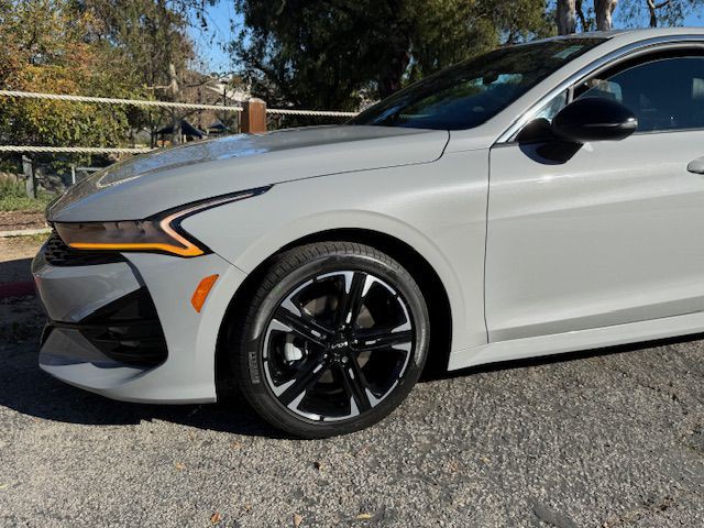 2022 Kia K5 Image 32