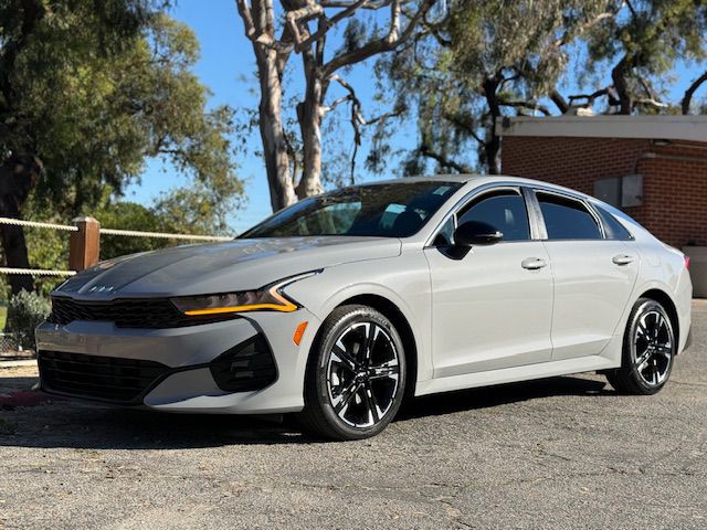 2022 Kia K5 Image 34