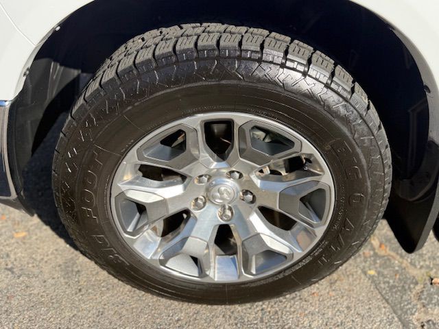 2019 RAM 1500 Image 10