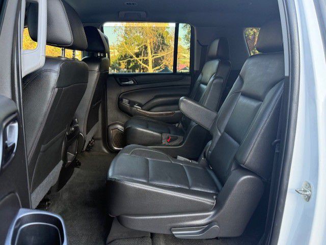 2018 Chevrolet Suburban Image 7