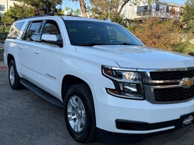 2018 Chevrolet Suburban Image 9