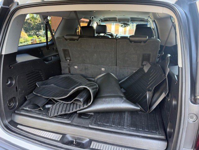 2018 Chevrolet Suburban Image 26