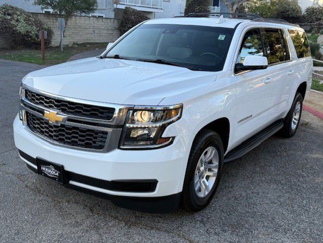 2018 Chevrolet Suburban Image 40