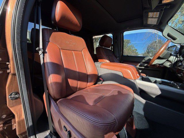 2012 Ford F-350 Image 28