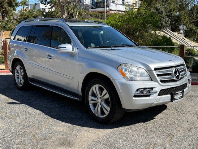 2011 Mercedes-Benz GL-Class Image 3